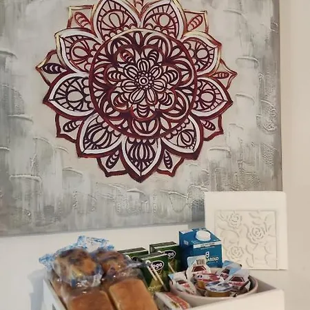 לינה וארוחת בוקר Casa Savena 3*